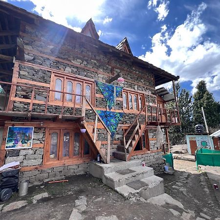 Old Brahma Homestay Kalgha Exterior foto